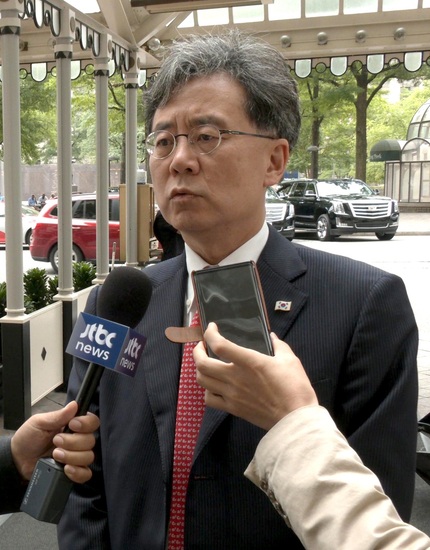 キム ヒョンジョン次長 韓 米 日高官級協議を推進 日本は答えず消極的 日本 国際 Hankyoreh Japan