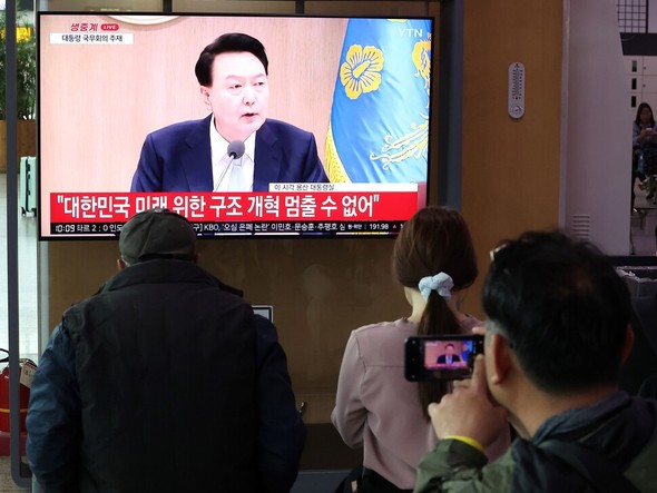 尹大統領「国政の方向性は正しい」…総選挙で惨敗も「マイウェイ」