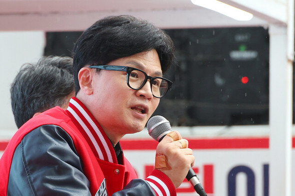与党前臨時代表、尹大統領の昼食提案を拒否…政治生命を意識か