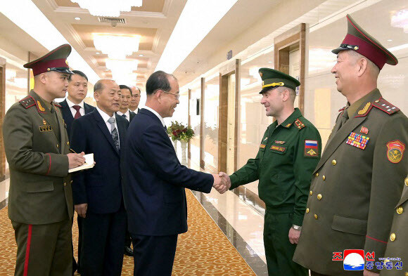 「朝ロ、豆満江自動車橋を着工…軍事・経済の全方面で協力強化」