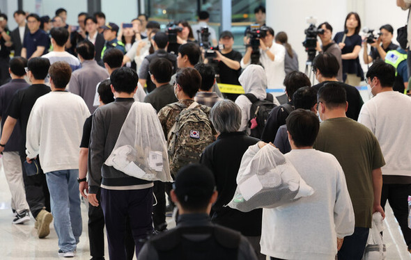 韓国政府、米国拘禁の労働者の人権侵害、全数調査へ…「米国側に必ず問題提起」