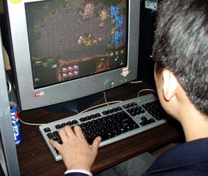 청소년들, 개정안이 통과하면 심야시간에 게임을 할 수가 없다. ⓒ 인터넷 뉴스 바이러스