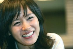 영화 ‘외출’의 손예진 배우 배용준과 함께 주연,아시아 영화팬들의 관심을 받고 있는 영화 '외출'의 손예진.(서울=연합뉴스)