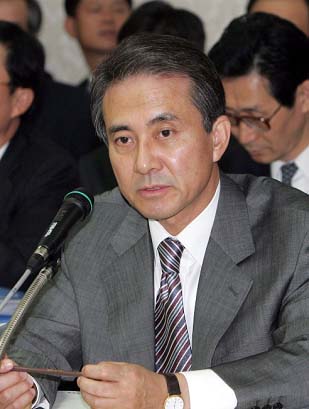 최근 불거진 ‘삼성떡값‘과 관련해 자신의 결백을 주장한 홍석조 광주 고검장.