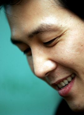 해양액션 블록버스터 '태풍'에서 해군장교 강세종 역을 맡은 배우 이정재. (서울=연합뉴스)