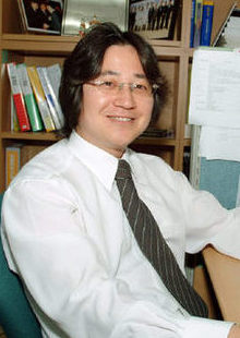 작가로 전업한 서울대병원 가정의학과 전임의 강석훈씨
