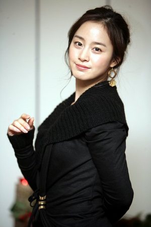 영화 ‘중천’에서 무협연기를 선보인 영화배우 김태희.2006.12.4 (서울=연합뉴스)