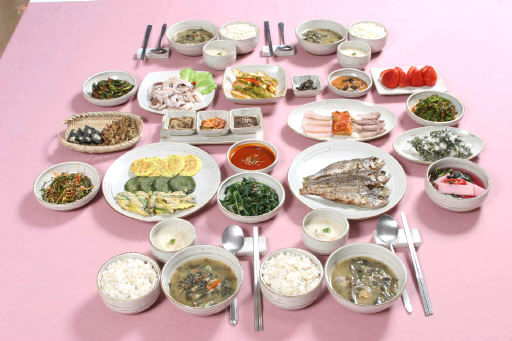 철따라 즐기는 ‘광주정식’ 1만원에