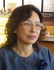  ‘석판화 유학’ 한국화가 윤애근씨