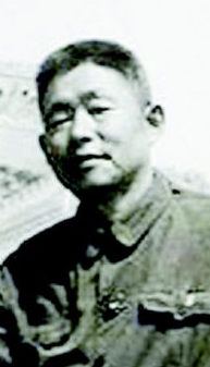정율성