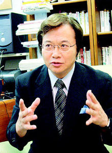 야마구치 릿교대 교수