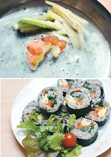 완성된 검은콩감자채냉국(위쪽)과 오곡김밥. 사진 녹색연합 제공