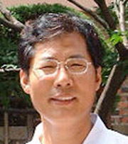 한효석 ‘이렇게 해야 바로 선다’ 저자