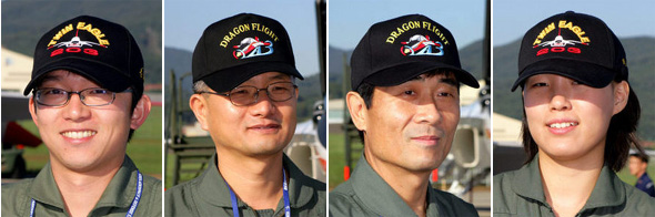경남 남해군 설천초등학교 교사 문남곤(28·왼쪽부터)씨와 귀농한 농부 윤창섭(44)씨, 중앙대 교수 조성욱(51)씨, 대학생 최윤정(연세대 전기전자공학과·24)씨