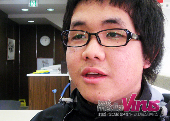 공부비법보다 개인의 노력이 더 중요하다고 말하는 이존석 군  ⓒ 인터넷뉴스 바이러스