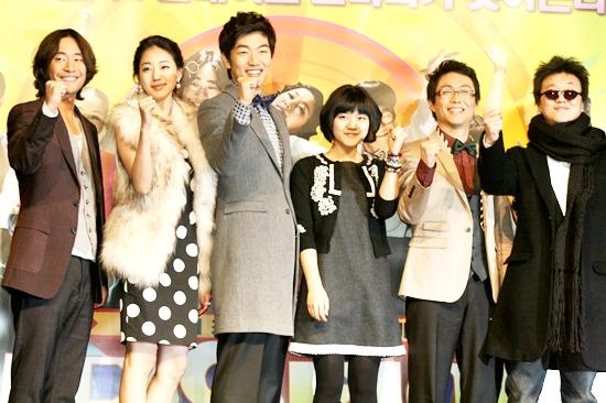 영화 〈라듸오데이즈〉 제작보고회. ⓒ 한겨레 블로그 블루카페 영화 〈라듸오데이즈〉 제작보고회. ⓒ 한겨레 블로그 블루카페