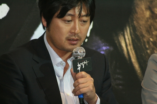 영화 <추격자> 언론시사회 ⓒ 한겨레 블로그 블루카페