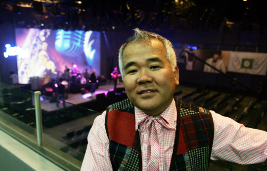 ‘재즈파크’ 공연을 여는 김묘환 (주)컬처마케팅그룹 대표이사. 김경호 기자