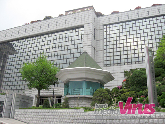 서울 D외국어고등학교  ⓒ 인터넷뉴스 바이러스