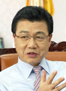 김진선(사진) 김진선(사진)