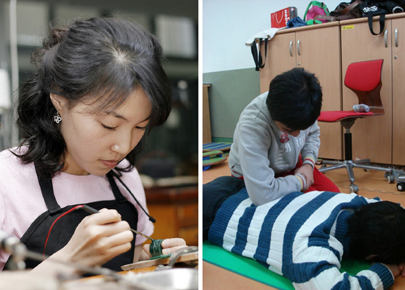 시대 변화에 따라 전에 없던 새로운 직업들이 등장하면서 관련 학과들도 신설되고 있다. 사진은(왼쪽부터) 2006년에 개설된 부산여자대학 보석감정딜러&디자인과, 재능대학 실버케어복지과 학생들이 실습을 하는 모습.  부산여자대학, 재능대학 제공
