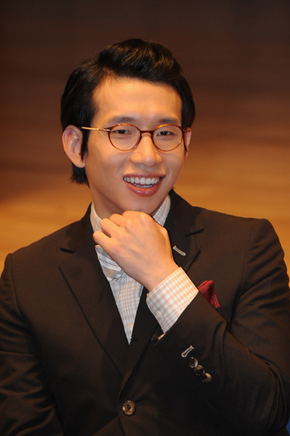  봉태규(사진)
