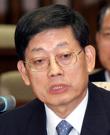 김황식(사진)