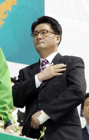 유종필