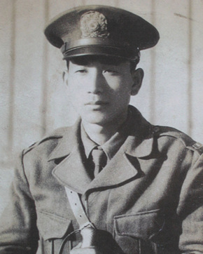 허지홍(당시 28·육사 5기·사진)