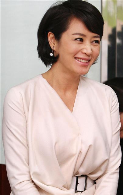 김혜수(사진)