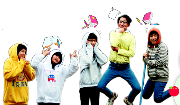 지난해 가을, 직접 심었던 고구마를 수확하는 자리에서 신이 난 사과나무 공부방 친구들이다. 2009년, ‘희망세상’으로 자리를 옮긴 식구들의 한 해 소망이 ‘동화처럼’ 이루어지길 바란다.  광진ㆍ성동 시민연대 부설 사과나무 청소년 공부방 제공