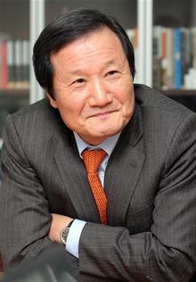 윤증현 기획재정부 장관 내정자. 연합뉴스