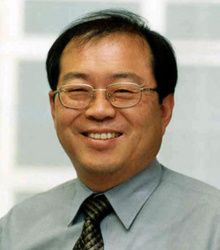 조용경(58)