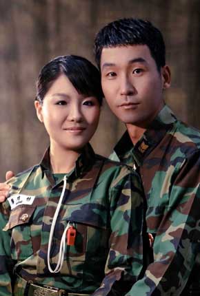 차경렬 상사(33·오른쪽)와 황지현 하사(28·왼쪽)