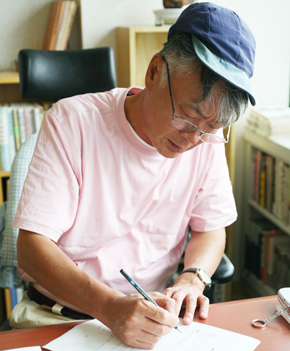 작가 김훈