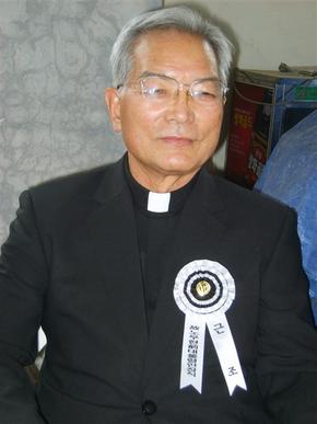 송기인 신부