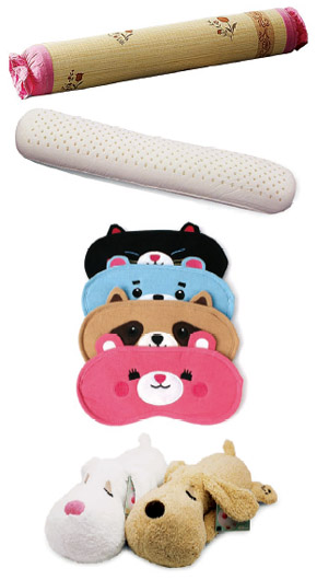 사진 위부터 피그먼트 죽부인 겸 베개, 천연라텍스 죽부인, 모모짱 수면안대, 강아지 수면쿠션.