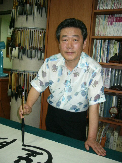 오명섭(57·광주시 북구 운암동 무등서예원)