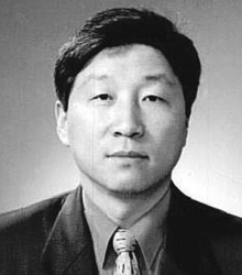 민경한  변호사