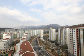 강·바다·산이 한눈에…전망 좋은 아파트 쏟아진다