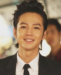 장근석