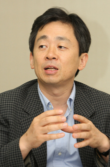 이창현  국민대 교수·소통학