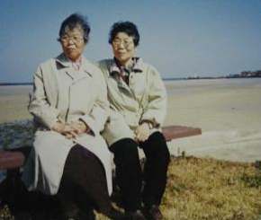 박선애(82·왼쪽) 순애(80·오른쪽)씨