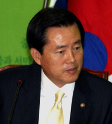 김효석 민주정책연구원장