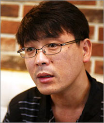 송경동 시인