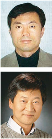 위부터 전영호 책임연구원, 최승현 교수