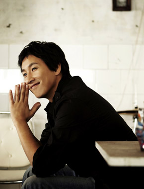 이선균