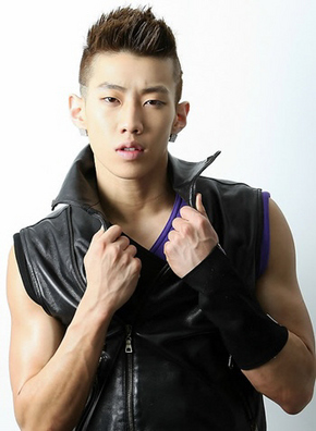 박재범(23)씨