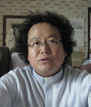 김인국 신부