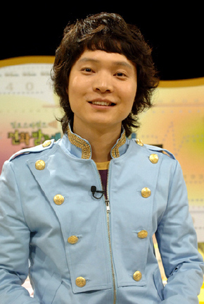  방송인 신정환